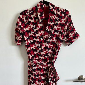 Cacharel 2000s Size 8 Scottish Terrier Novelty Dog Print Vintage Wrap Dress